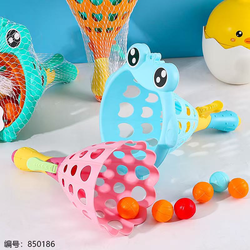 899-18 Frog 6-Ball Connector Toy