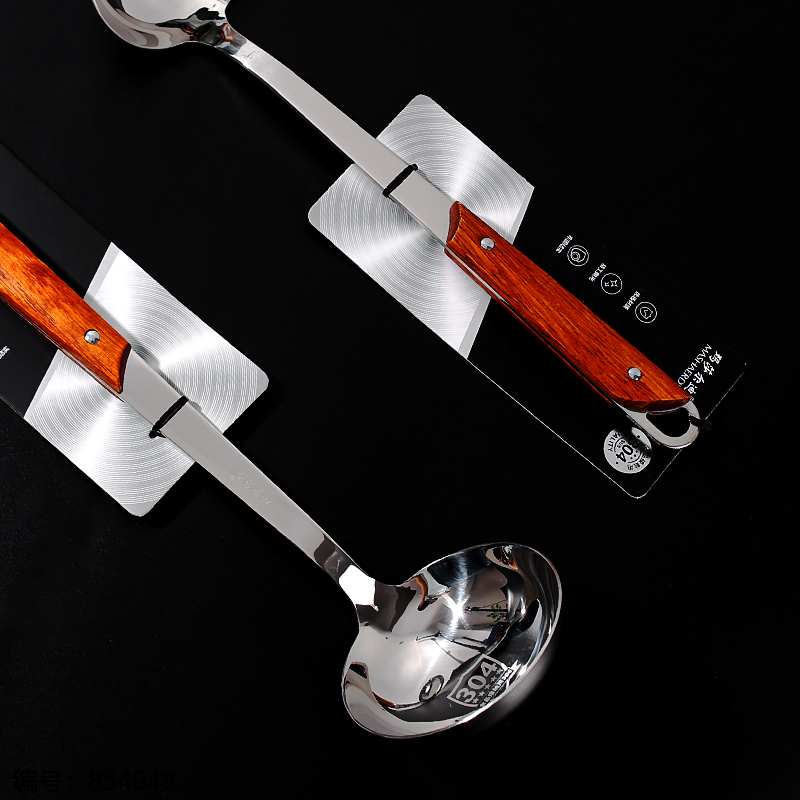 M7681 Wooden Handle 304 Stainless Steel Spoon