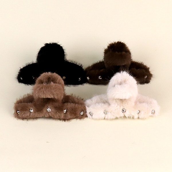 Sweet rhinestone plush grip clip - Image 4