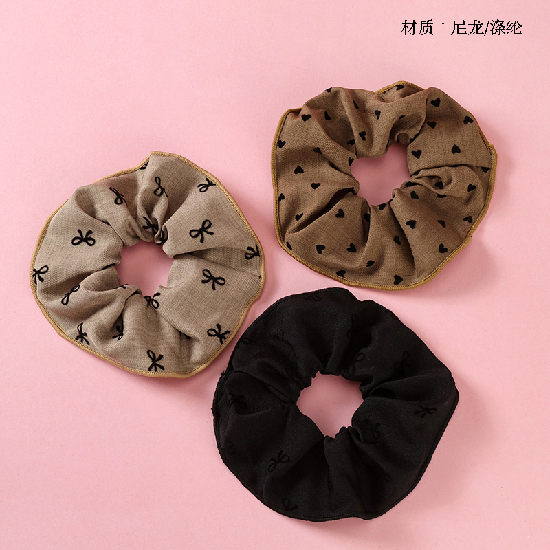 Boxed edging brown-print large intestine ring