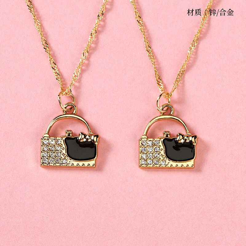 KT Cat Point Diamond Lock Water Ripple Necklace