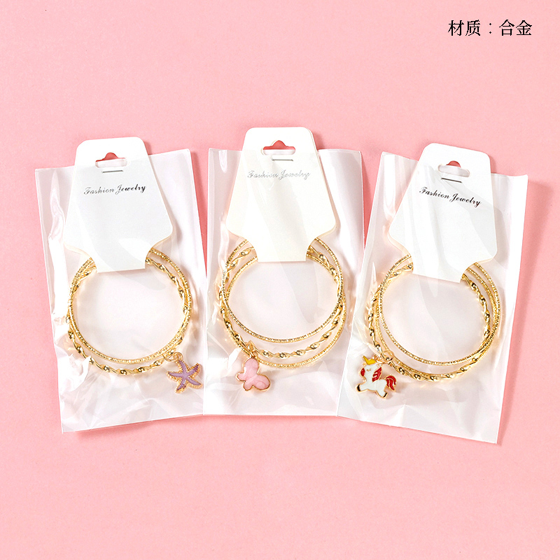Golden Drop Pendant Thread Bracelet (3 rings)