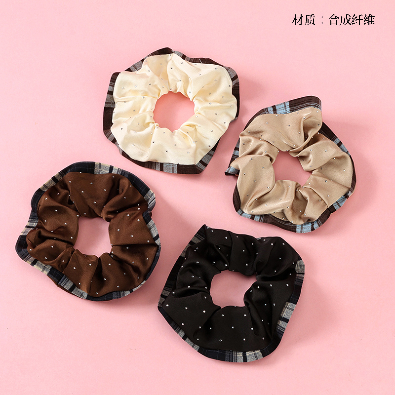 Satin Rhinestone Prellis Edge Large Bowel Ring