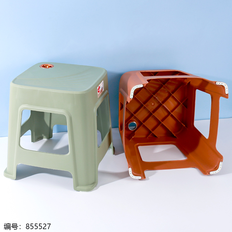 727 Medium Roman Stool