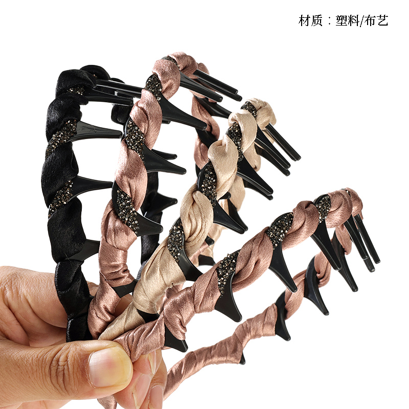 Vintage rhinestone wrapped cloth with toothed head buckle