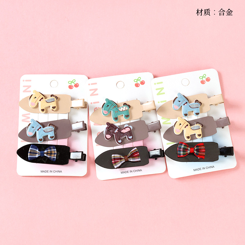 Boxed Bow Pony Accessories No Mark Duck Clip