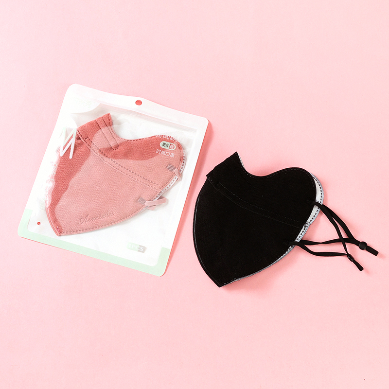 Mi Xiu Simple Three-dimensional Mask