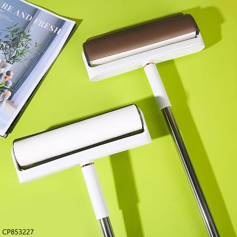 9209 Long Handle Lint Roller