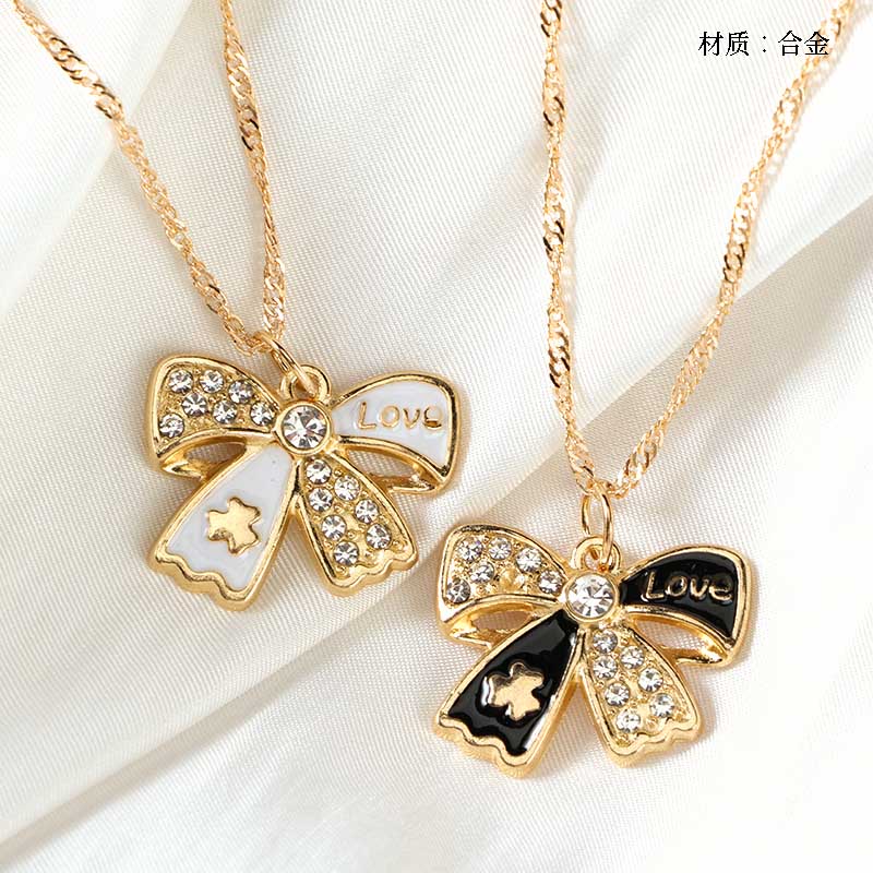 Xiaoxiangfeng oil drop bow tie necklace