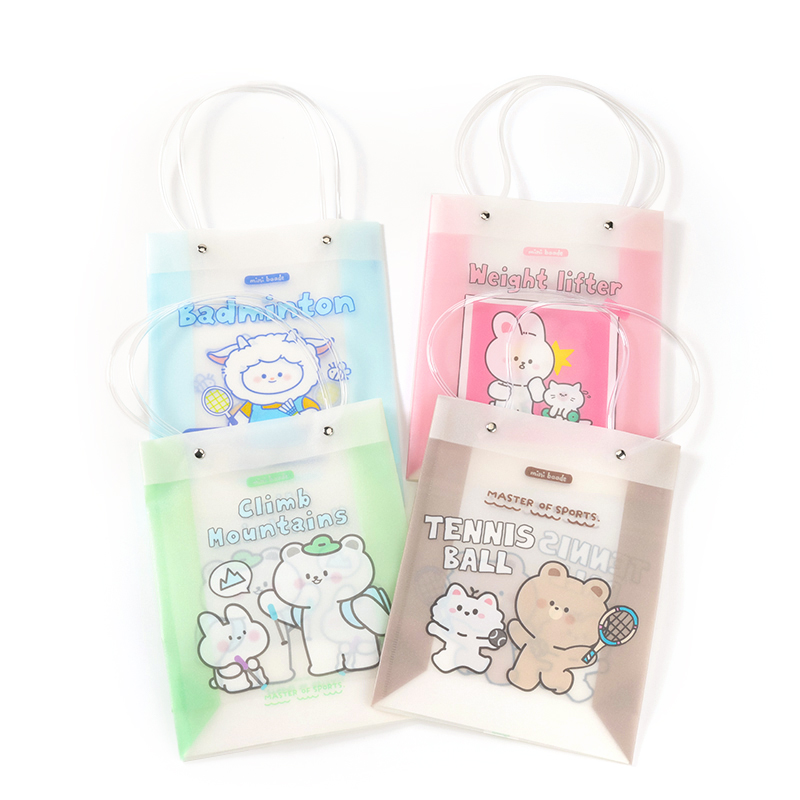 Túi quà cỡ trung bình có họa tiết đinh tán hoạt hình 7812 (dạng đứng) (24 x 19 x 7,5 cm)