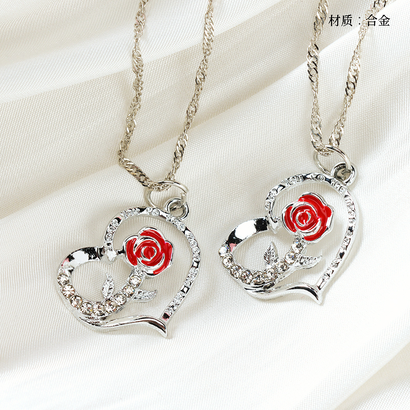Full Diamond Hollow Love Flower Necklace