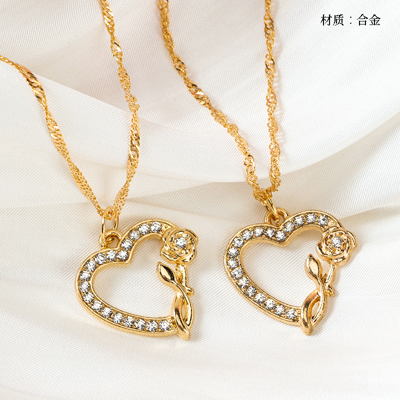 Micro-inlaid golden love rose necklace