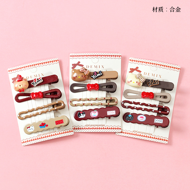 Boxed printed cartoon accessories duck clip