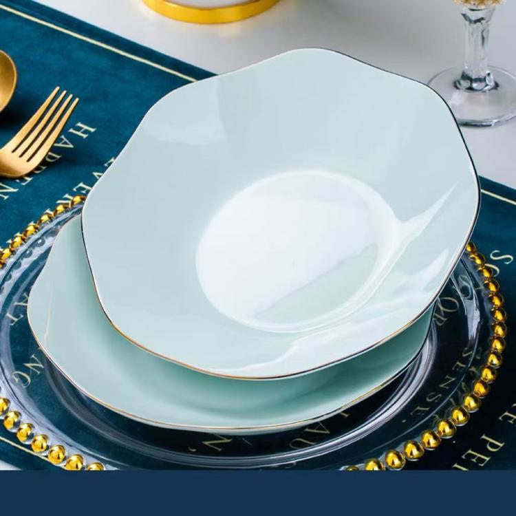 8-inch Lotus Plate With Box Premium