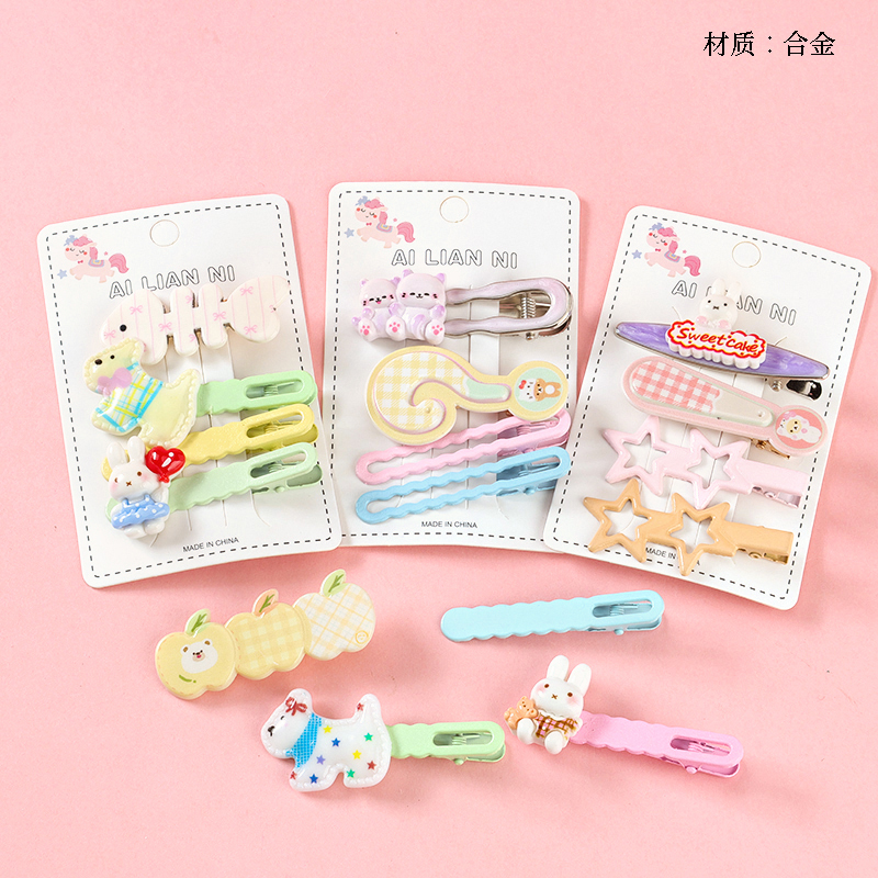 Boxed new cartoon accessories duck clip suit