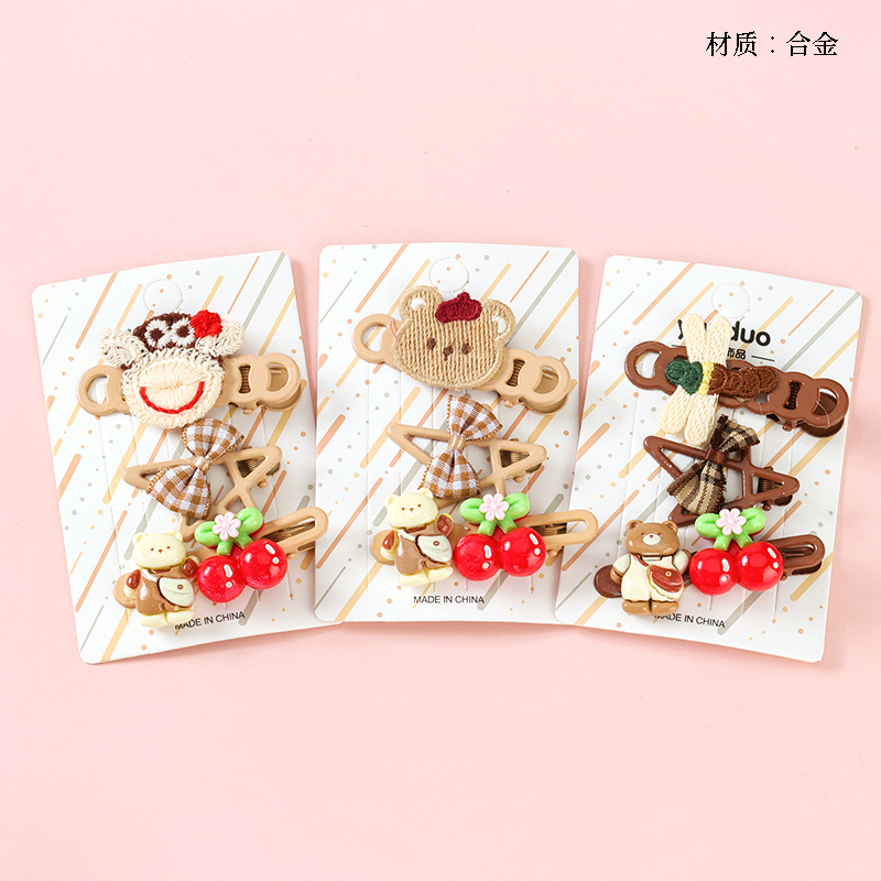 Boxed Knitted Cartoon Accessories Duck Clip Set