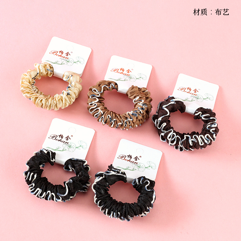Boxed Two Small Intestine Ring with Lock Edge