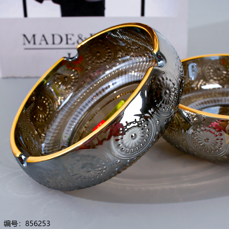 YG121DJ Gray with Gold Trim Ashtray