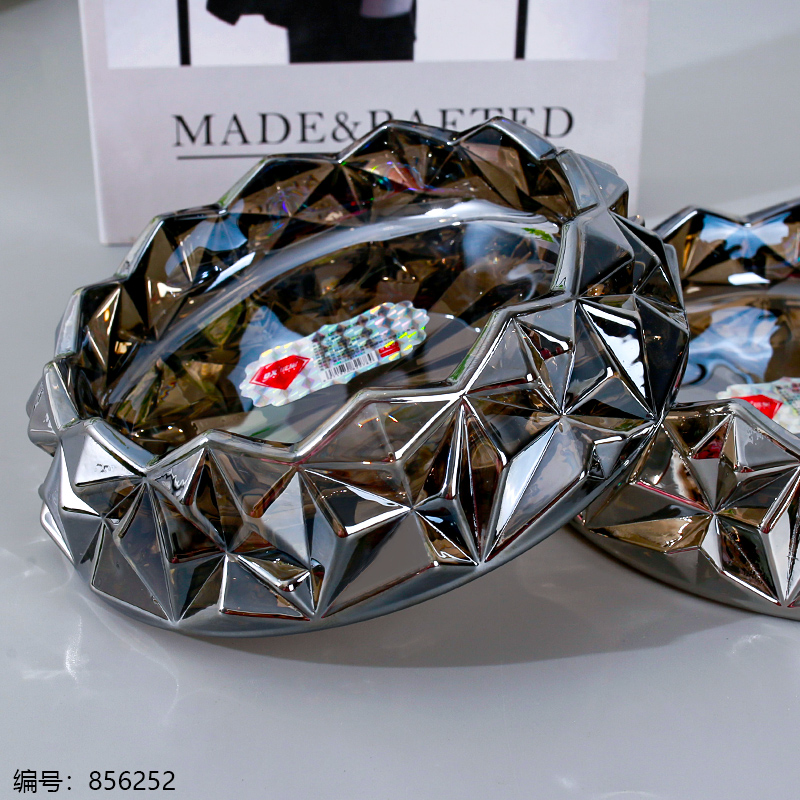 YG16D Gray Ashtray