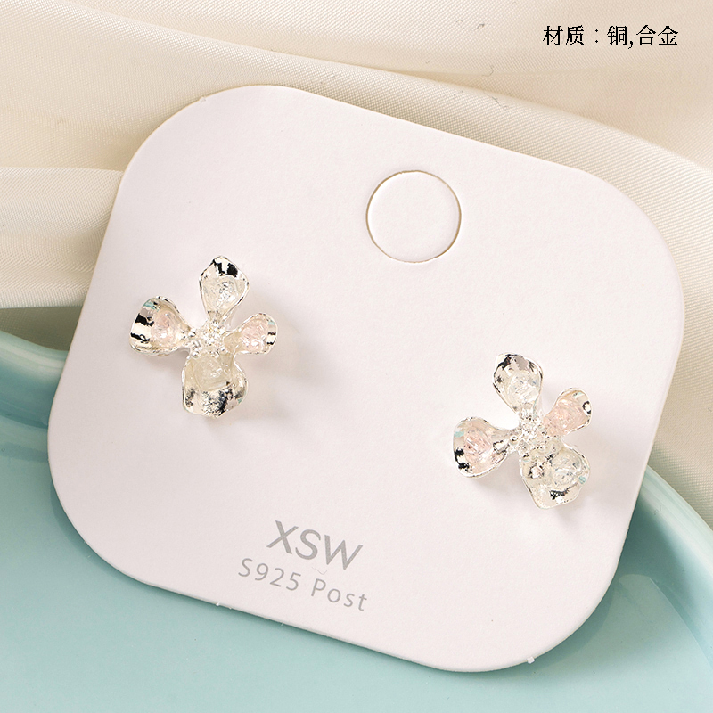 New net red flower stud earrings