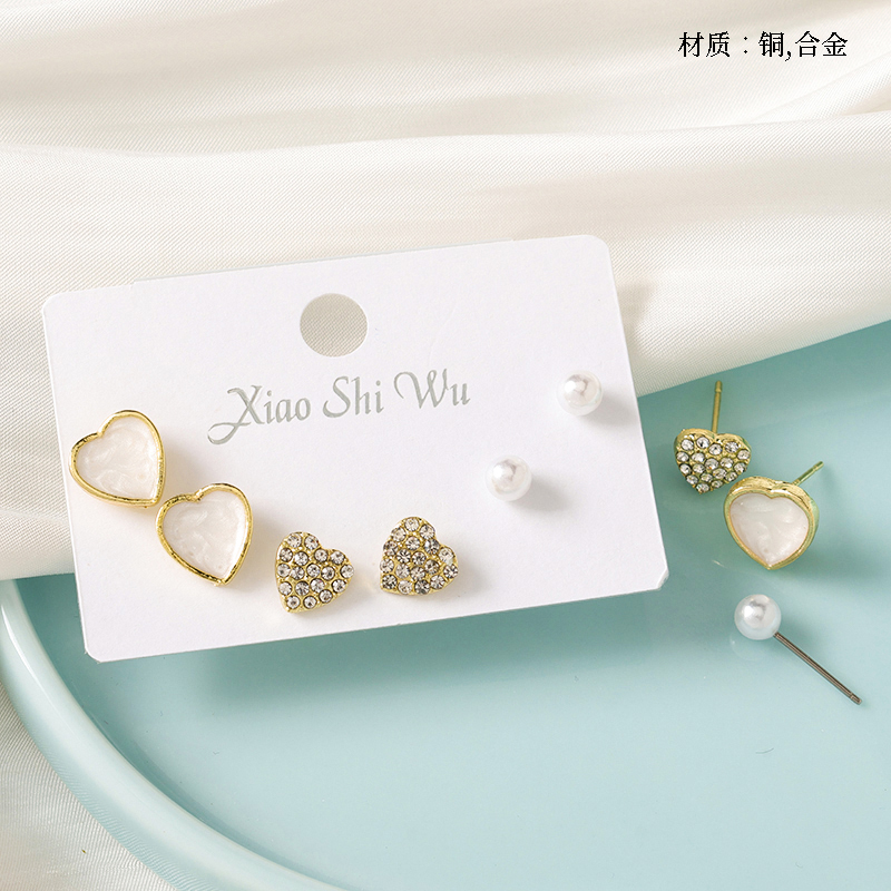 Three pairs of oil drop love pearl earrings