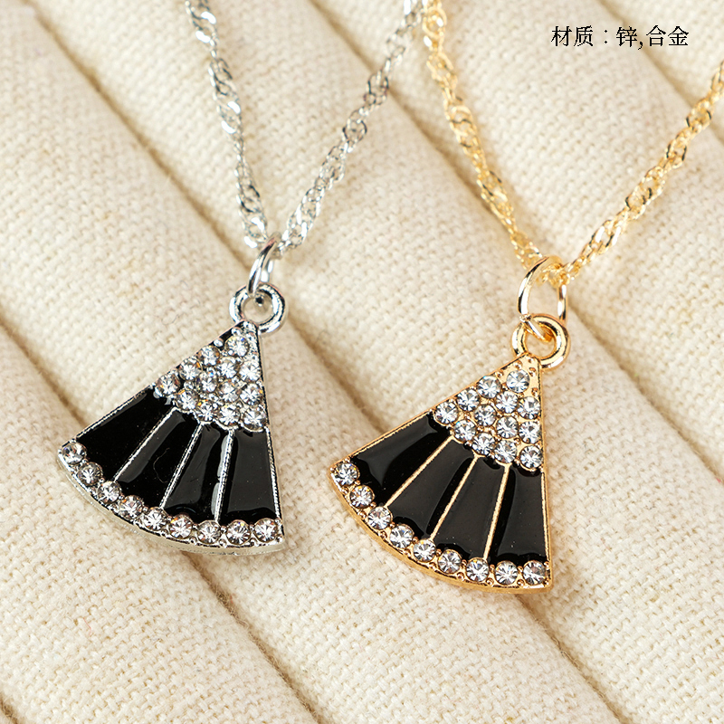 Black Drop Oil Fan Water Ripple Necklace