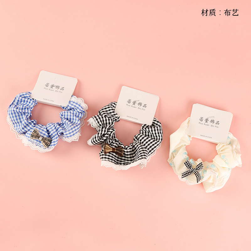 Basket Lace Bow Colon Ring