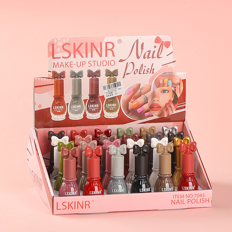 7043 color nail polish (bow tie cover)