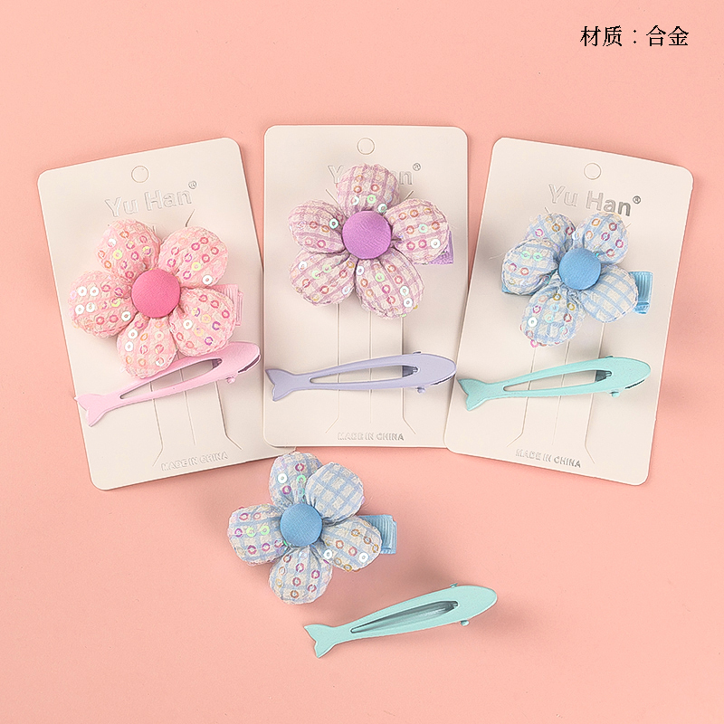 Boxed Sequin Five-petal Flower Duck Clip