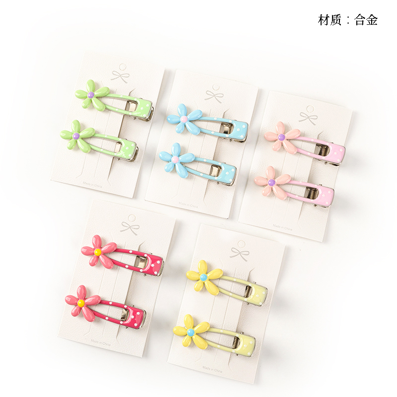 Boxed drop oil five-petal flower pair duck clip