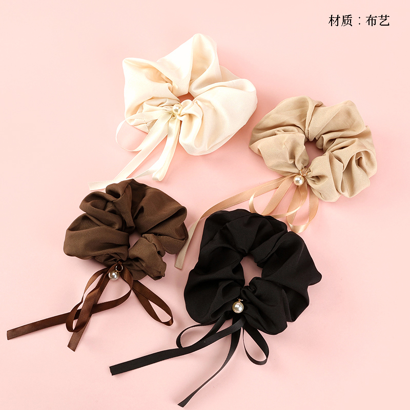 Simple streamer pearl large intestine ring