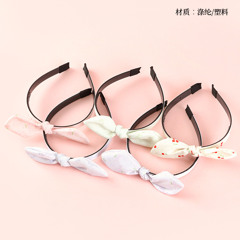 Fresh printed ear buckle