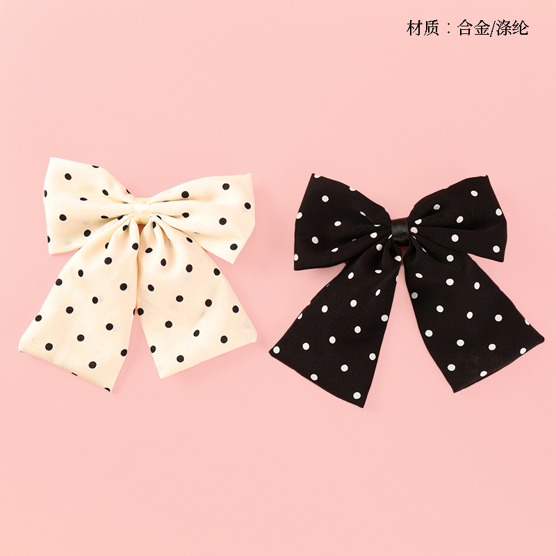 Pocket Dot Bow Duck Clip