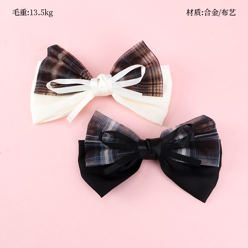 Boxed New Plaid Bow-tie Duck Clip