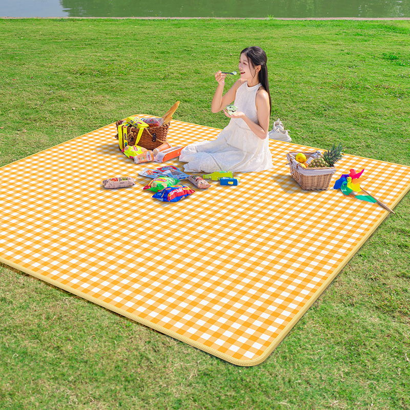 Premium Moisture-Proof Picnic Mat 1 x 1.5M