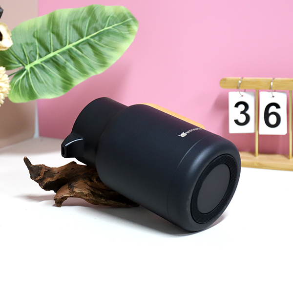 1.3L Wood Handle Thermal Bottle