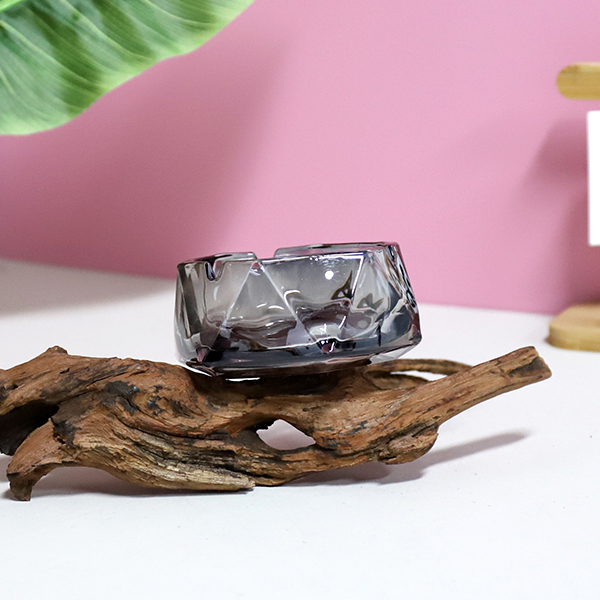YG1201 L1 Amber Glass Ashtray