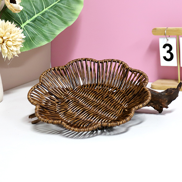 LN040 Iron Plum Blossom