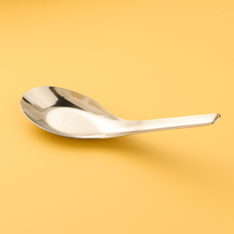 Small Non-Magnetic Flat Spoon