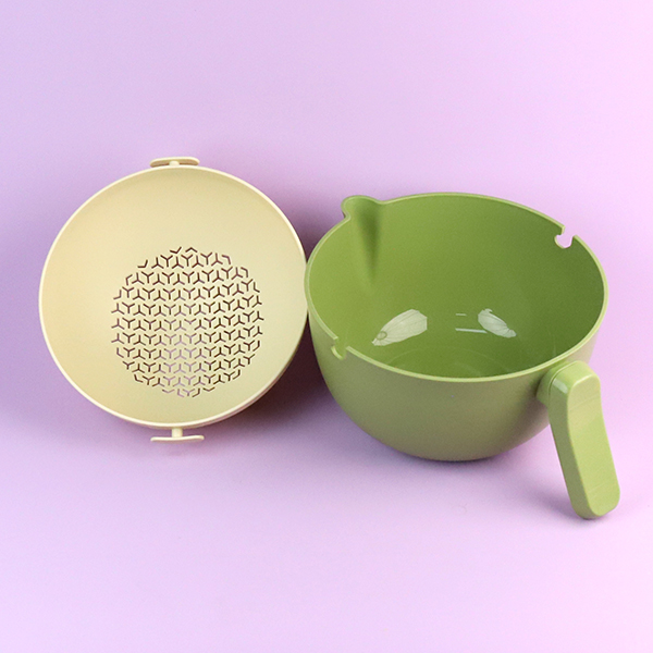 Rotating Fruit Vegetable Strainer