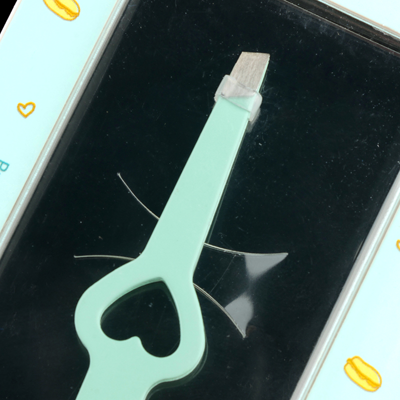 S-552 Heart Slant Eyebrow Tweezer Stainless Steel