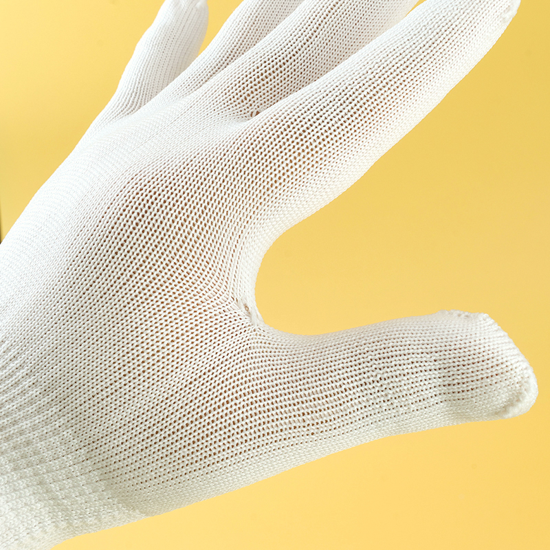 4 Pairs Nylon Work Gloves