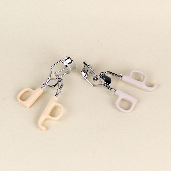 L-B006 Instant Curling Eyelash Curler 102050005