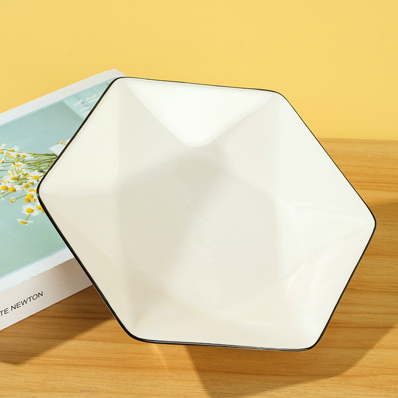 8 inch Black Rim Hexagon Plate