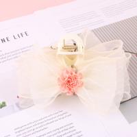 XY亮纱花朵爪夹混 3