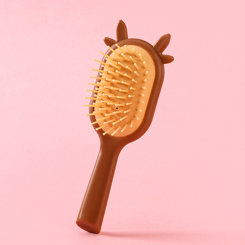 Milk Tea Antler Cushion Comb