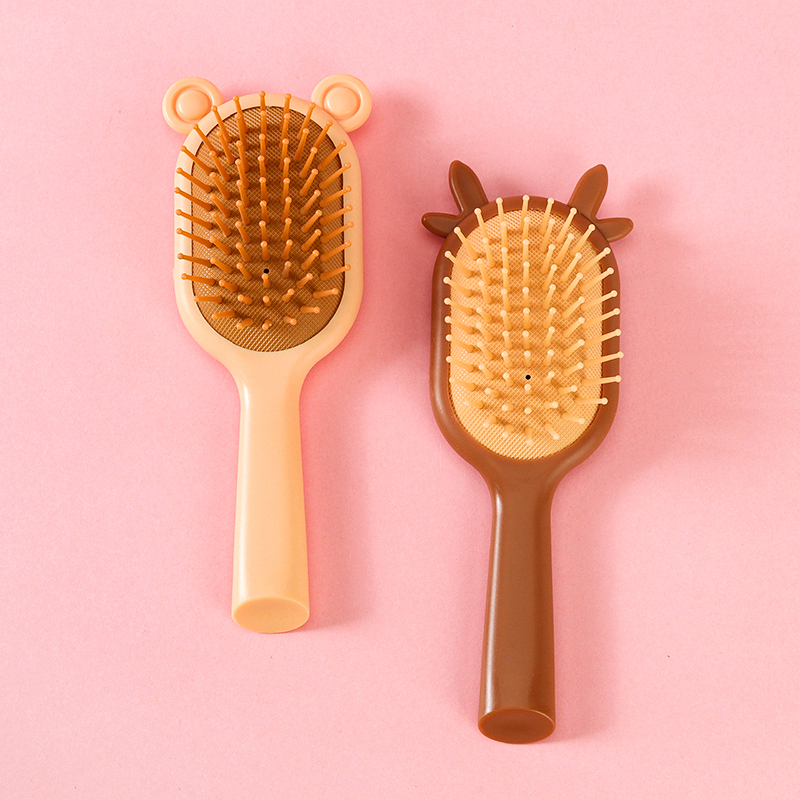 Milk Tea Antler Cushion Comb