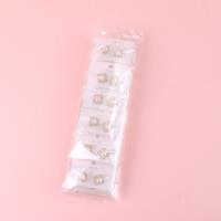 MZQ紫荆花珍珠耳钉 3