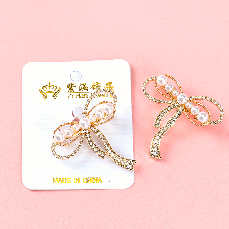 Bow Pearl Rhinestone Brooch Pin