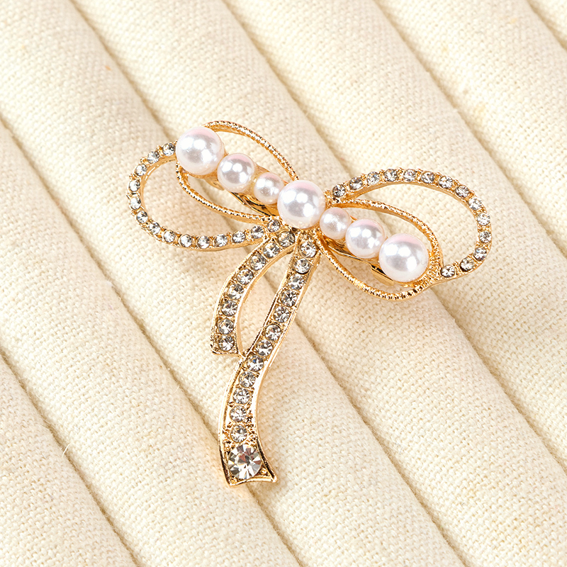 Bow Pearl Rhinestone Brooch Pin
